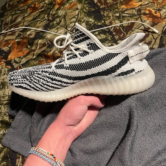 Yeezy 360 Zebra size 11 - Picture 6 of 7